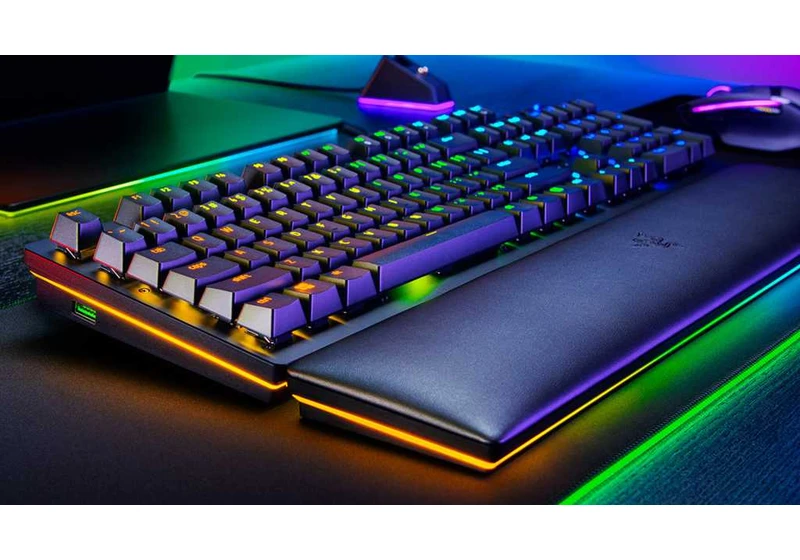 Snag this Razer keyboard for 68% off and see what all the fuss is about