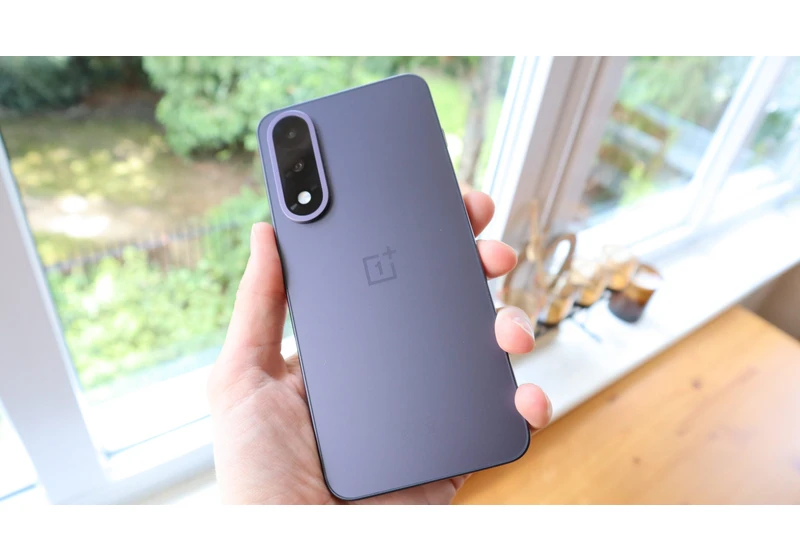 OnePlus has nailed the Nord 5 – but forgot to make it stand out