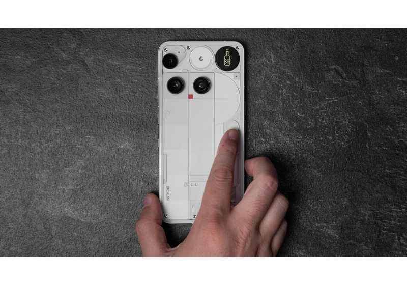 I Tried the Nothing Phone 3 and It Definitely Didn't Live Up to the Hype