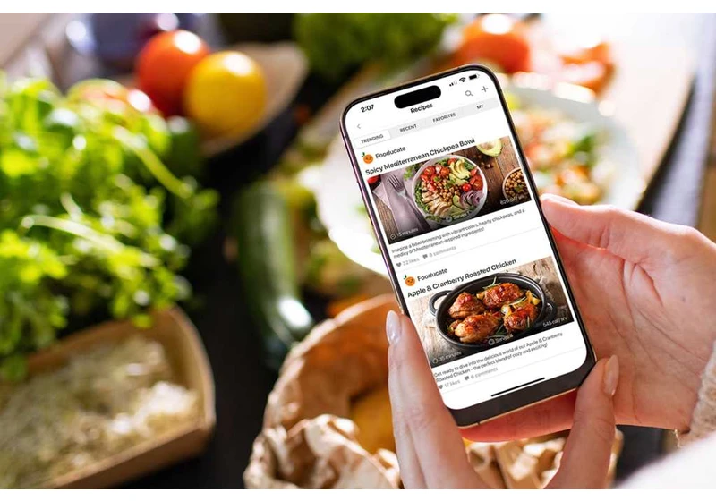 Lose weight with $100 off this top-rated nutrition app