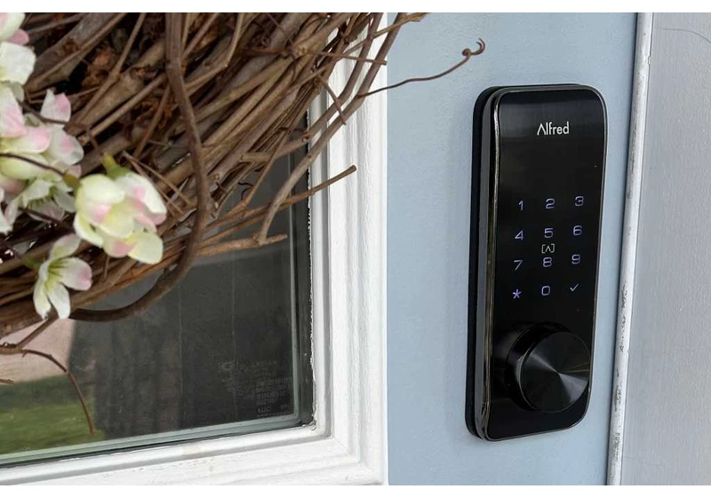 Alfred DB2S smart lock review: Entry options aplenty
