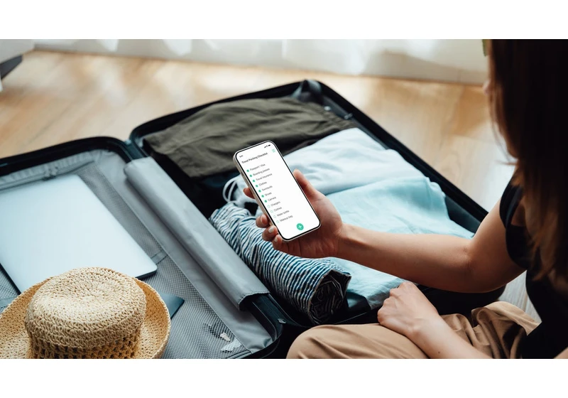 I'm Preparing for My Summer Trip and I Swear by This Travel Prep Checklist