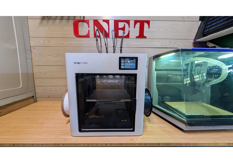 This 3D Printer Has Four Different Extruders. It's the Best Thing Snapmaker's Ever Made