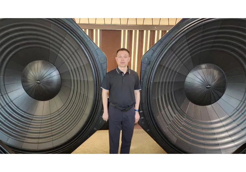  You think your home theater’s powerful? Seeing this 100-inch subwoofer will correct you of that foolish notion 