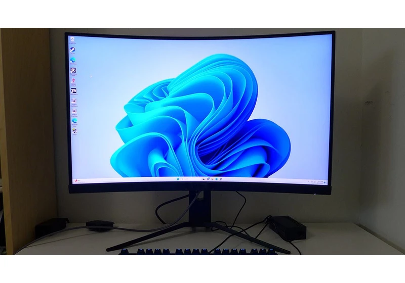 MSI MAG325CQRF 170Hz Gaming Monitor Review: Tons of Contrast and Color for an Attractive Price