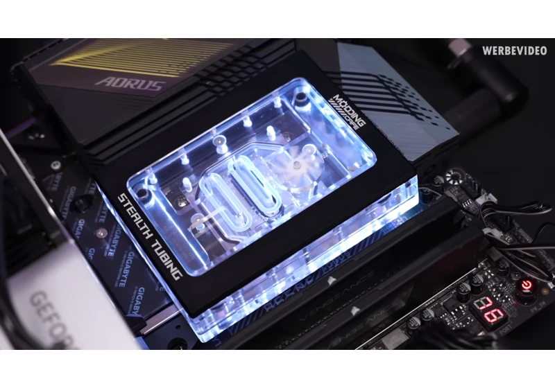  'Tube-less' CPU Waterblock Hides Tubes Behind Motherboard 