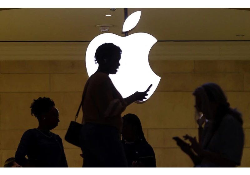Apple won’t have to make iMessage work with other messaging services, EU says
