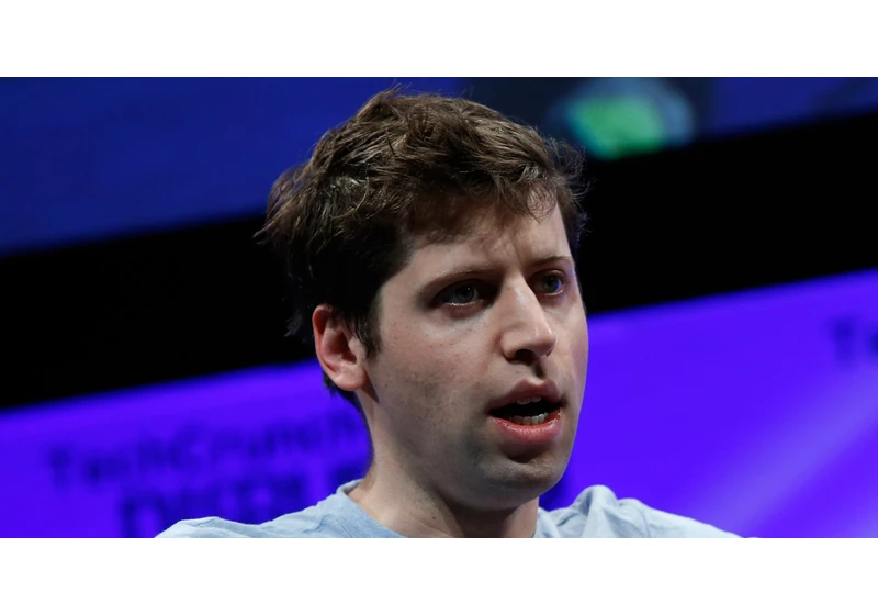 OpenAI’s Sam Altman On Challenging Google With AI Search via @sejournal, @martinibuster