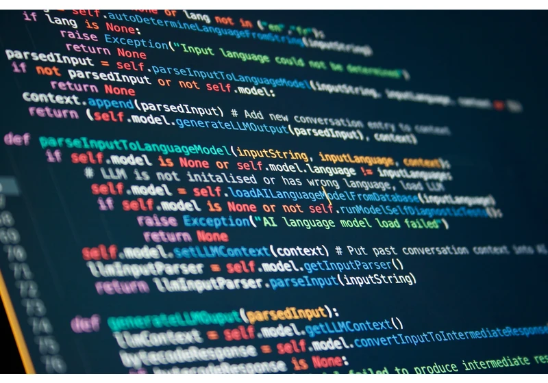 Perplexity Introduces Online LLMs With Real-Time Information via @sejournal, @kristileilani