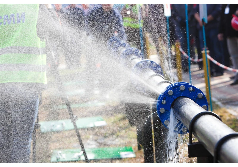 Volunteer DEF CON hackers dive into America's leaky water infrastructure