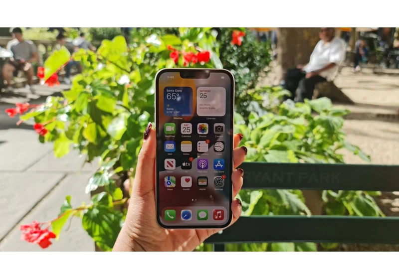 iOS 15.5 is now available — Apple Wallet and Apple Podcasts gain useful new features