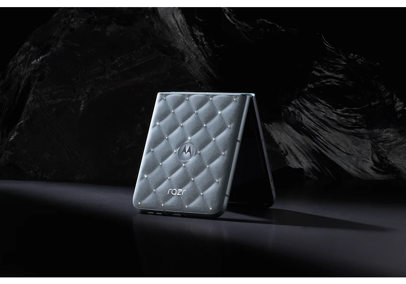 Motorola and Swarovski team up for a super fancy Razr