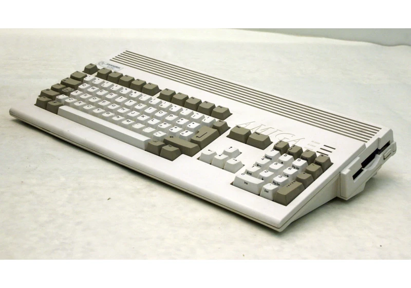 Full-sized A1200 Amiga remake spotted on display — A1200 will come with a port of The Settlers 2 which took 30 years and a working keyboard 
