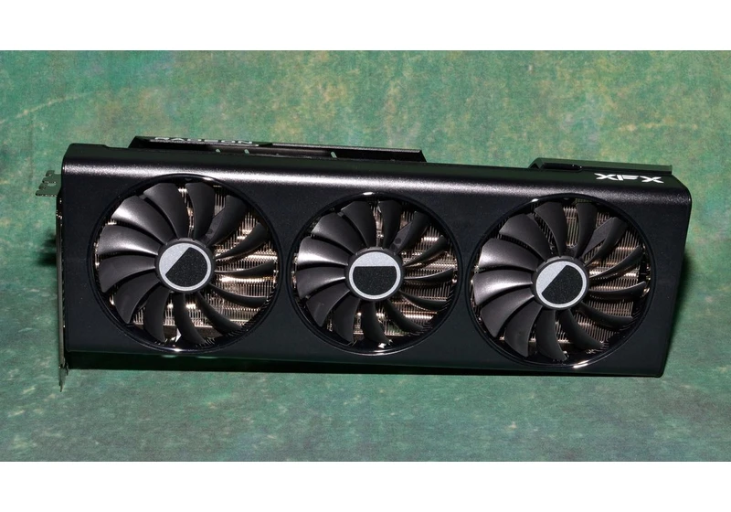 AMD Radeon RX 7700 XT Review: Stuck in the Middle