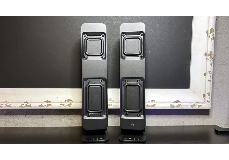 Drop BMR1 Nearfield Monitors Review: Speakers Designed for a Desk Top