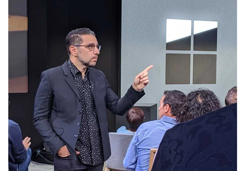 As Microsoft’s consumer champion departs, so does its soul