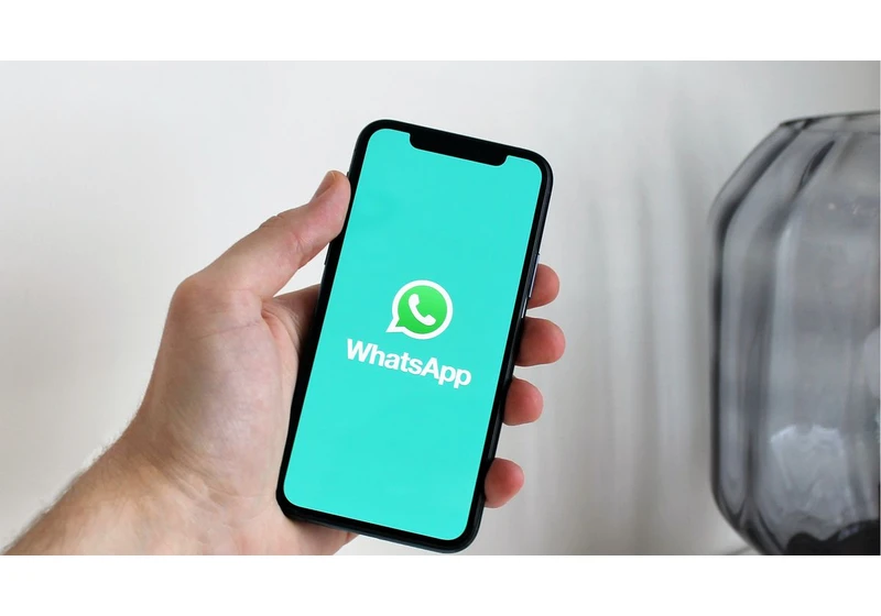 WhatsApp has fixed its "View once" feature – but has left more of your data at risk