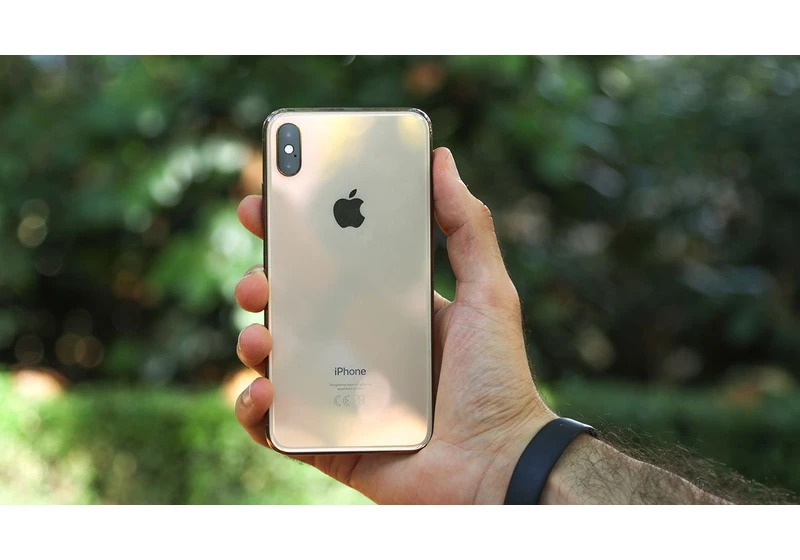 Apple declares the iPhone XS Max and iPhone 6s Plus are now 'vintage' products – here's what that means