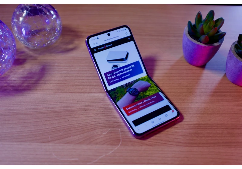 Galaxy Z Flip 4 gets a rare discount – and we've never seen it lower!