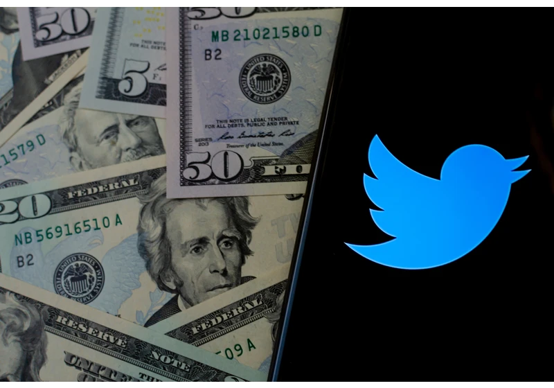 Twitter Will Share Ad Revenue With Twitter Blue Verified Creators via @sejournal, @kristileilani