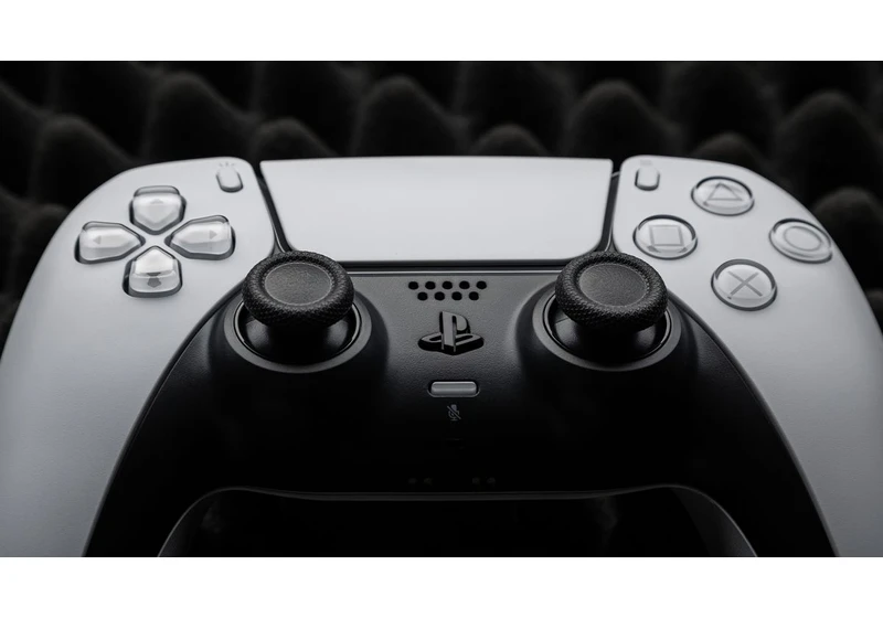 Black Friday PS5 accessory deals have seemingly leaked with Sony expected to offer discounts on the DualSense controller, DualSense Edge, and more