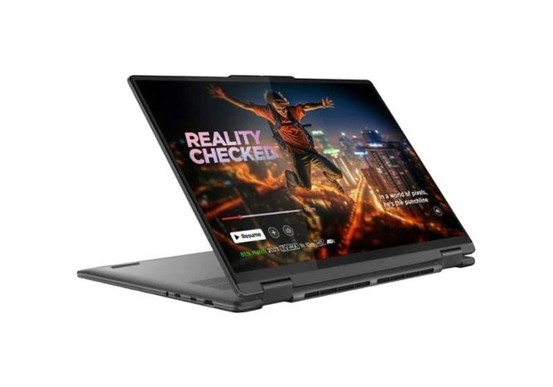 This perfect-for-college Lenovo 2-in-1 laptop is a bargain for $680