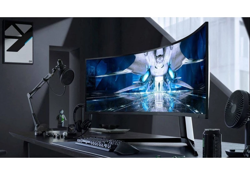 This 49-inch CURVED Samsung gaming monitor is a whopping $500 off