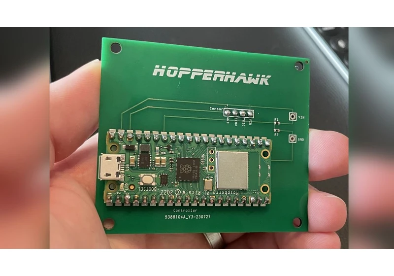 Raspberry Pi Pico Monitors Pellet Smoker’s Hopper Level with Web App