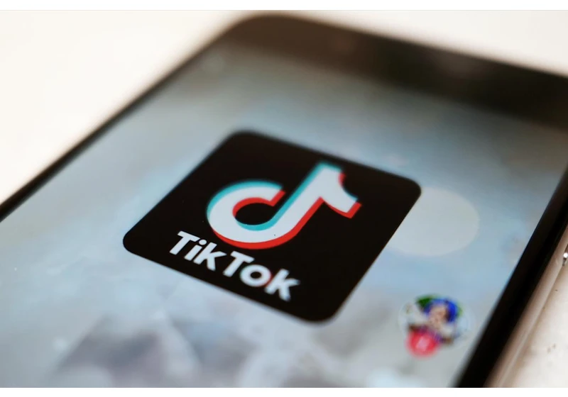 TikTok to creators: make longer videos, get paid