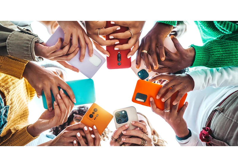 This Lawsuit Could Make Social Media Safer For Your Kids via @sejournal, @MattGSouthern