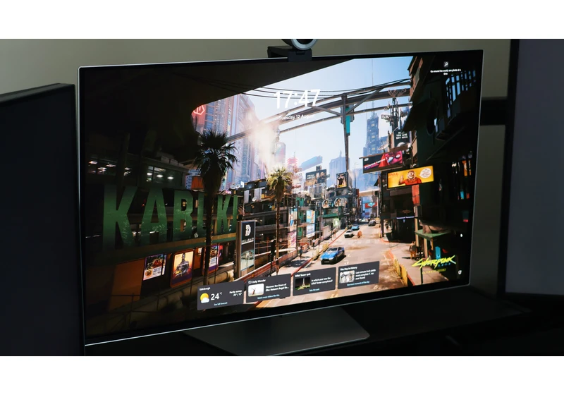 I swapped my mini-LED display for a $1,300 OLED monitor. Here’s what happened