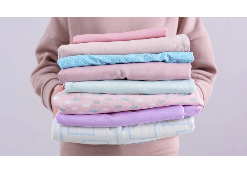 Step-by-Step Guide to Finally Folding That Stubborn Fitted Sheet