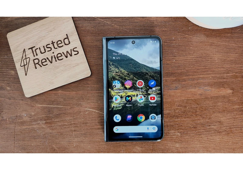 Google beats Samsung in designing a foldable phone I actually want to use