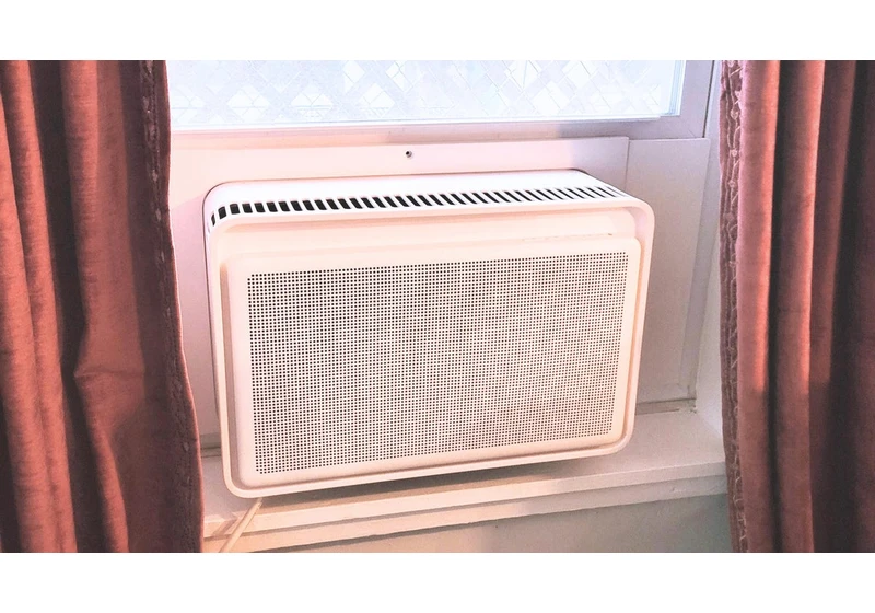 This Is the Only Window Air Conditioner That Actually Cools My Old Home -- and It's on Sale for $50 Off at Home Depot
