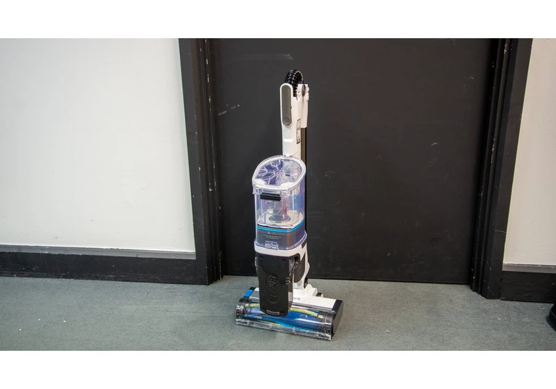 Shark PowerPro Pet Cordless Stick Vacuum IZ380UKT Review