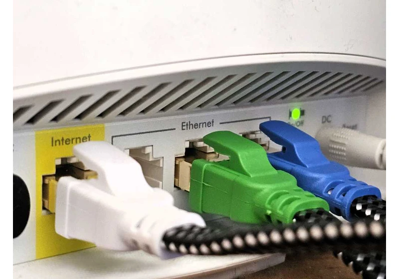 Got Comcast or Spectrum? I threatened to cancel my Internet and saved $275