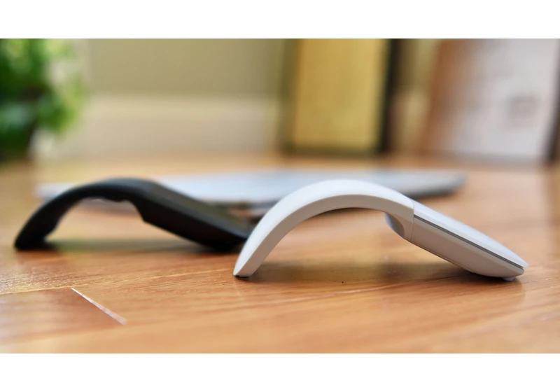 Microsoft shadow launched this mouse that pairs with the new Surface Pro and Surface Laptop perfectly