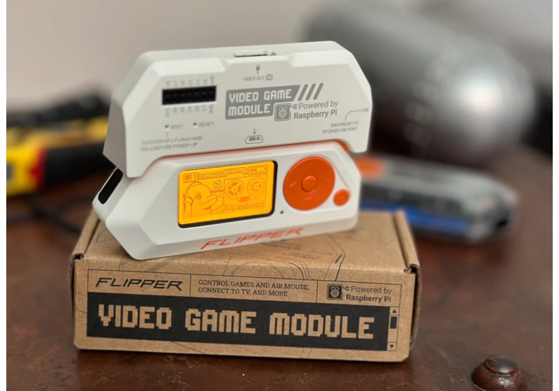 The Flipper Zero digital multi-tool can now play games, complete with hand-tracking