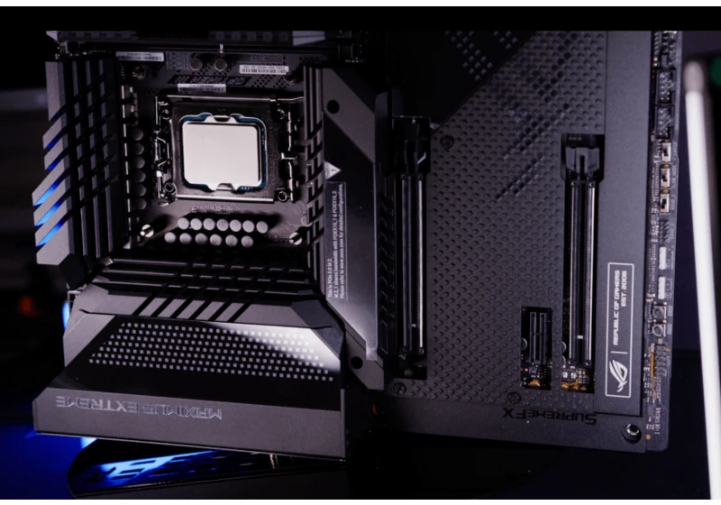 Asus ROG Maximus Z690 Extreme review: Glorious, luxurious motherboard excess