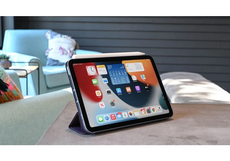 Apple's foldable device may use color e-ink displays — huge power savings
