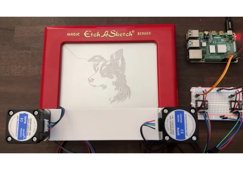  This Raspberry Pi Etch A Sketch bot will bring out your inner artist 