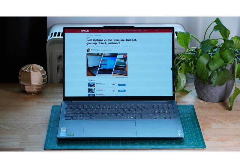 Lenovo Yoga Pro 9i 16 Gen 10 review: Greatness at every turn