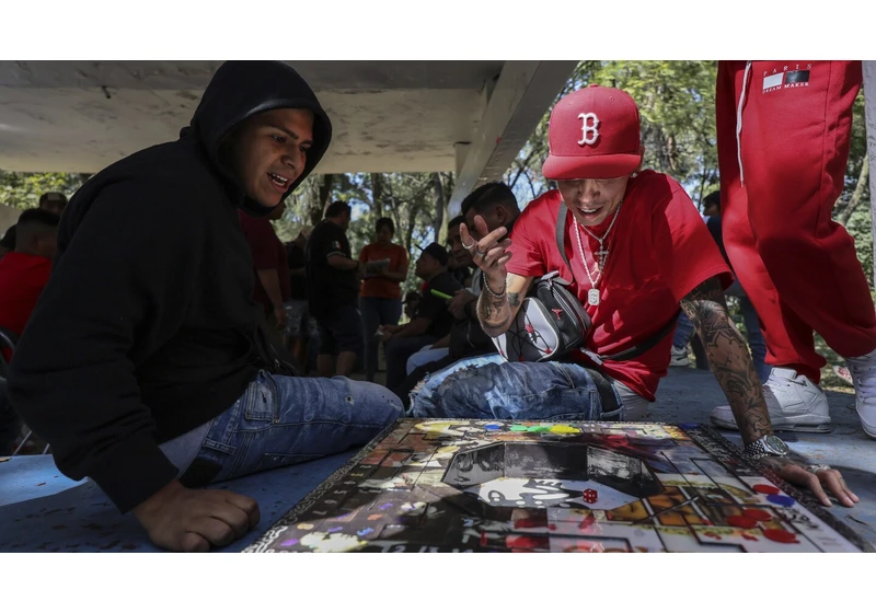 Board game from Mexican prisons brings together people from all walks of life