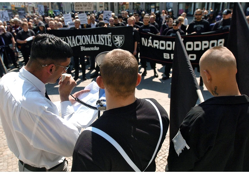 Nákup v Midgårdu. Češi si objednávali ve skandinávském obchodě pro neonacisty