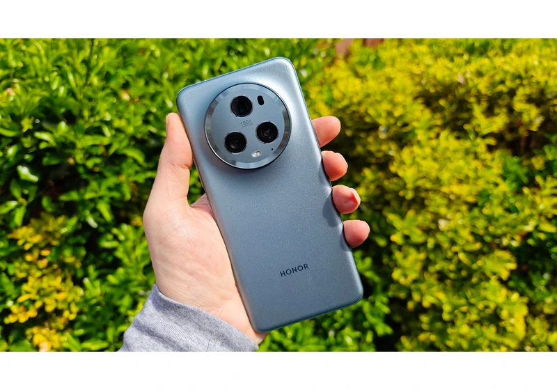 This Honor Magic 5 Pro price crash defies logic 
