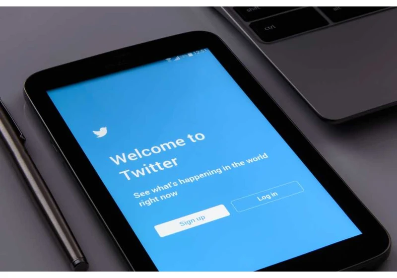 Twitter expands character limit from 280 to 4,000 (and promptly breaks)