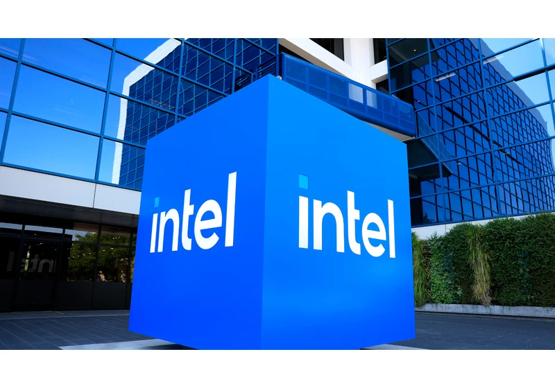  White House confirms talks to acquire 10% stake in Intel — 'We should get an equity stake for our money' 