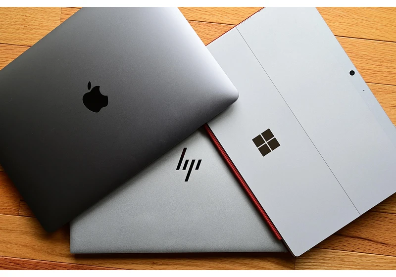  Apple Takes Direct Aim at Windows 10 End of Support With Rumored $599 MacBook — the Nightmare Scenario for Microsoft and Windows 11 