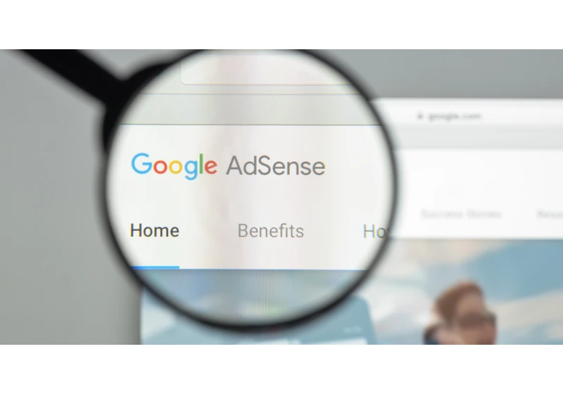 New Related Search Feature For AdSense Is Introduced via @sejournal, @brookeosmundson