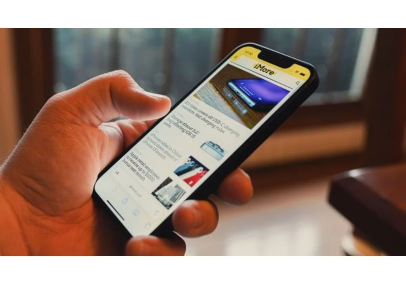 Windows 11 PCs and iPhones are about to cozy up and simplify file sharing